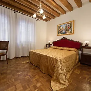 Apartment At 2 Minutes From San Marco Square, Venedig